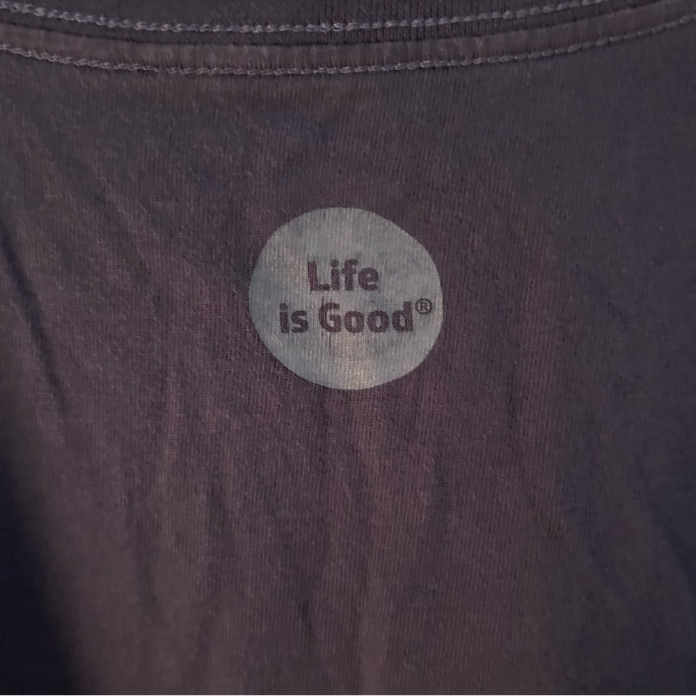 Life is Good Navy Lion Crusher Tee. Size Medium. - Picture 4 of 9